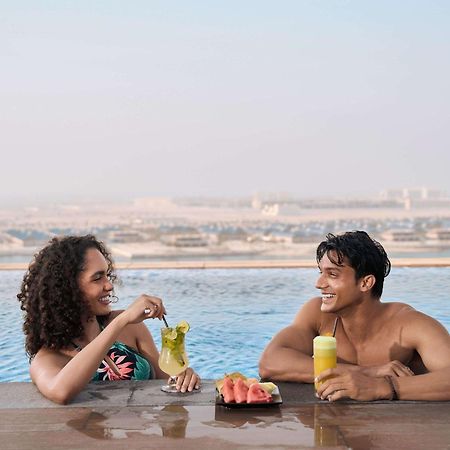 Aparthotel Adagio Dubai Deira Екстериор снимка